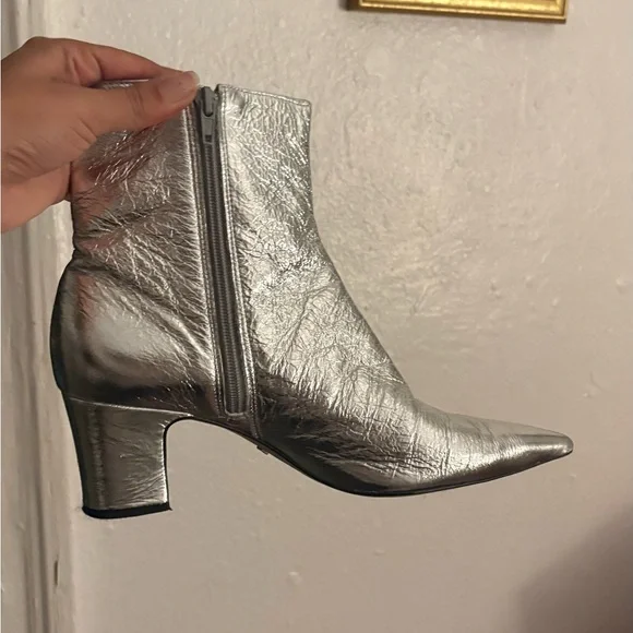 Arezzo Jemma Leather Block Boot in Silver - Picture 2 of 2